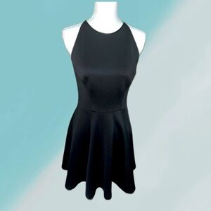 Ted Baker London ‘Preeny’ Scuba Black Dress